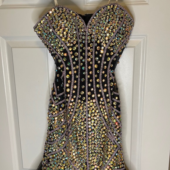 Prom dress - Picture 6 of 16